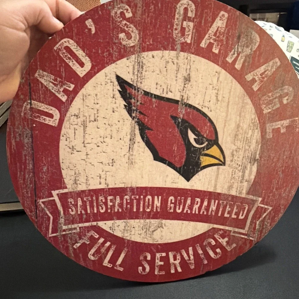 Arizona Cardinals Weathered Dads Garage Circle Wood Sign 20